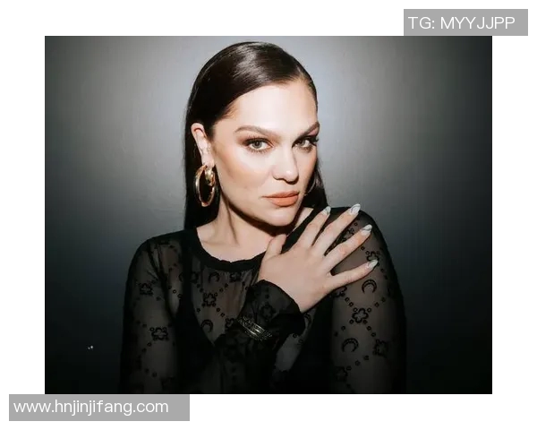 英国女首相与足球明星的奇妙缘分与历史交汇探讨