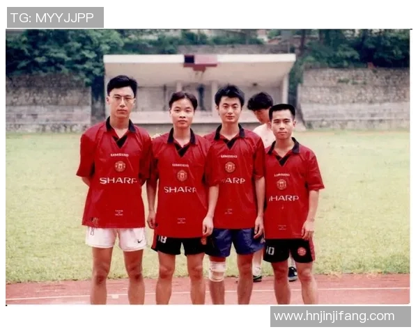 足球明星王海滨的个人简介与精彩瞬间照片分享